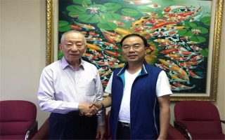 印尼著名僑領、印尼泛印集團董事長、印尼總統(tǒng)大學創(chuàng)辦人-李文光